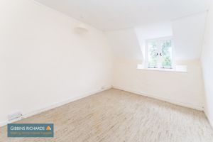 Bedroom- click for photo gallery